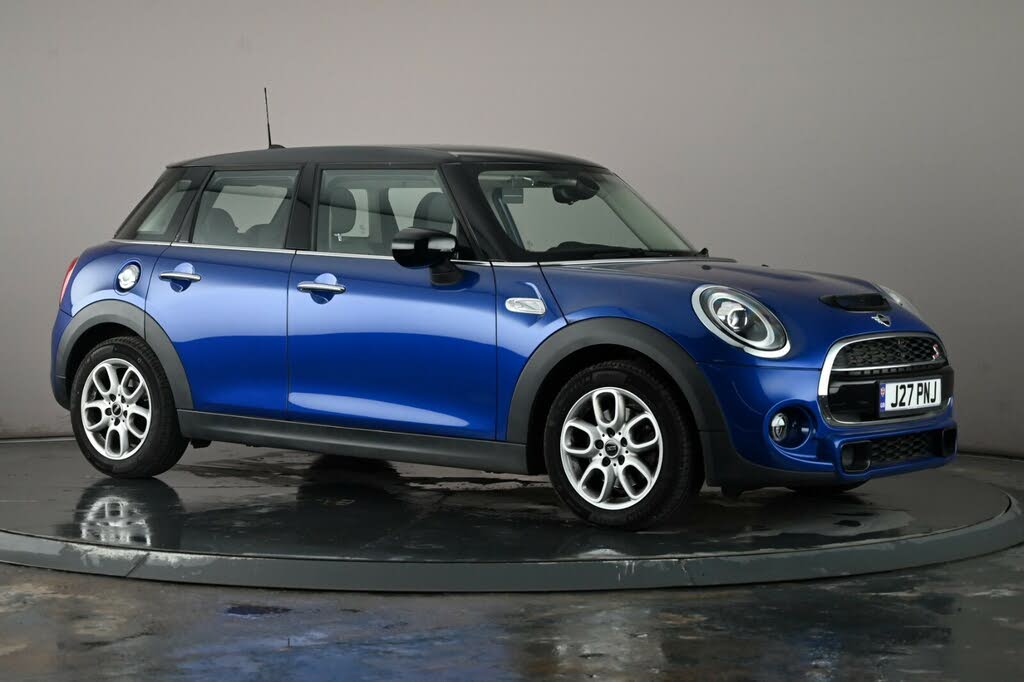 2019 MINI Cooper 2.0 Cooper S Classic (189bhp) Hatchback 5d