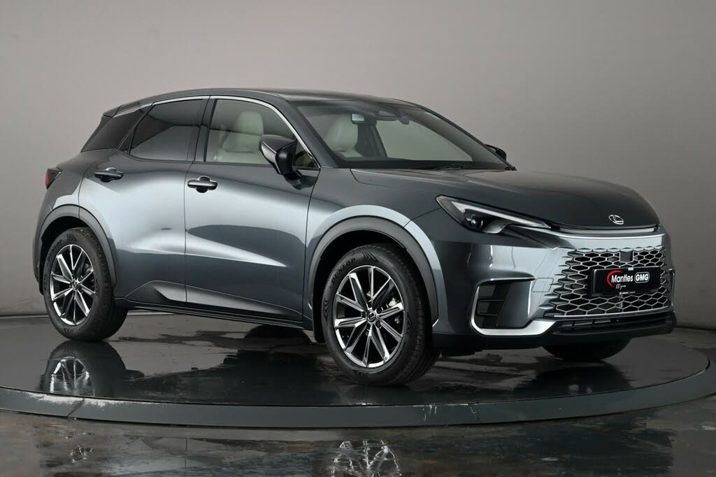 2025 Lexus LBX 1.5 Premium Plus