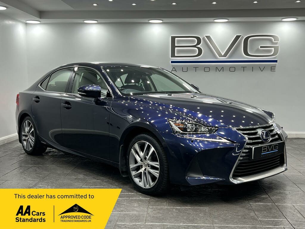 2017 Lexus IS 300h 2.5 Advance