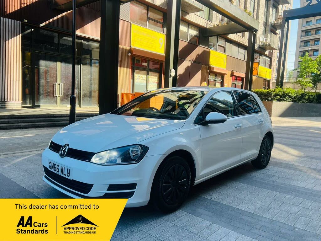 2017 Volkswagen Golf 1.4 TSI (s/s) Hatchback 5d DSG