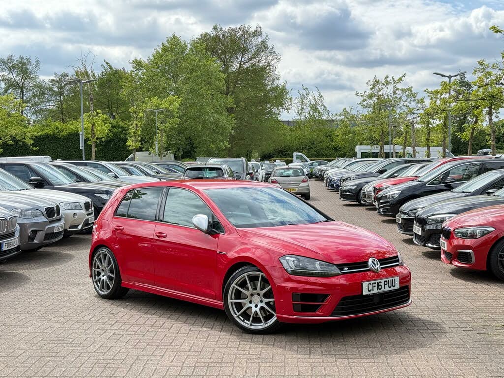 2016 Volkswagen Golf 2.0 TSI R 4Motion BMT (s/s) Hatchback 5d DSG