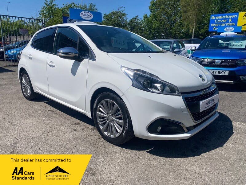 2017 Peugeot 208 1.2 PureTech Allure (82bhp) 5d