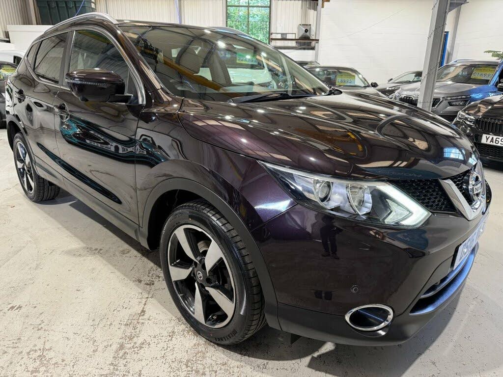 2016 Nissan Qashqai 1.5dCi N-Connecta