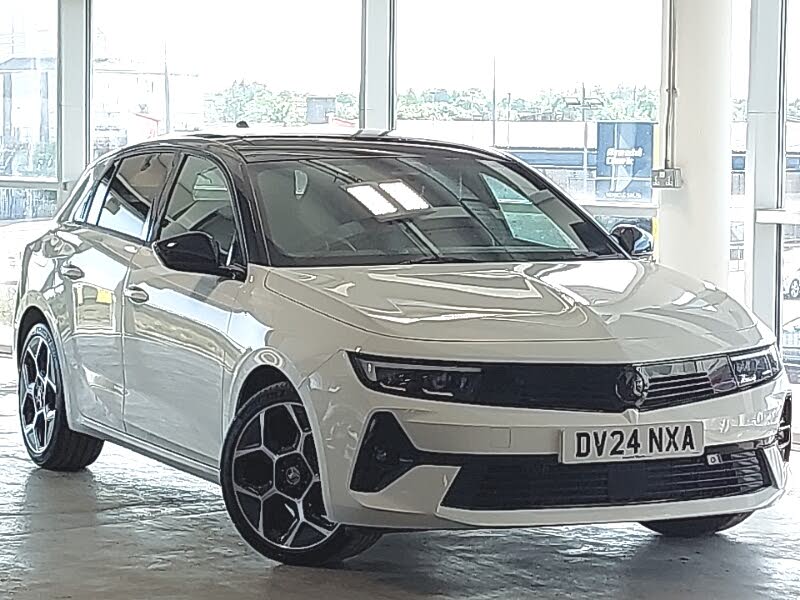 2024 Vauxhall Astra 1.2 Turbo Ultimate (130ps) Hatchback