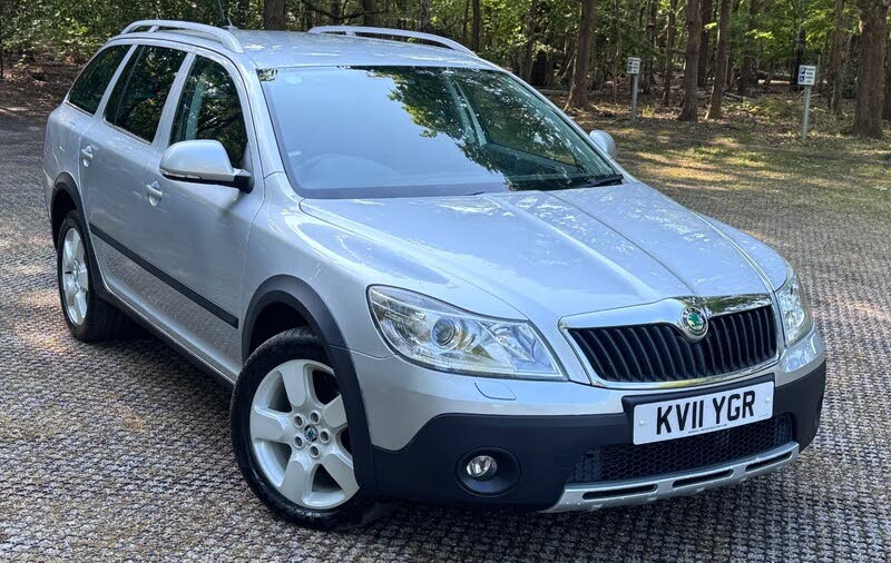 2011 Skoda Octavia 2.0TD Scout CR (140bhp)