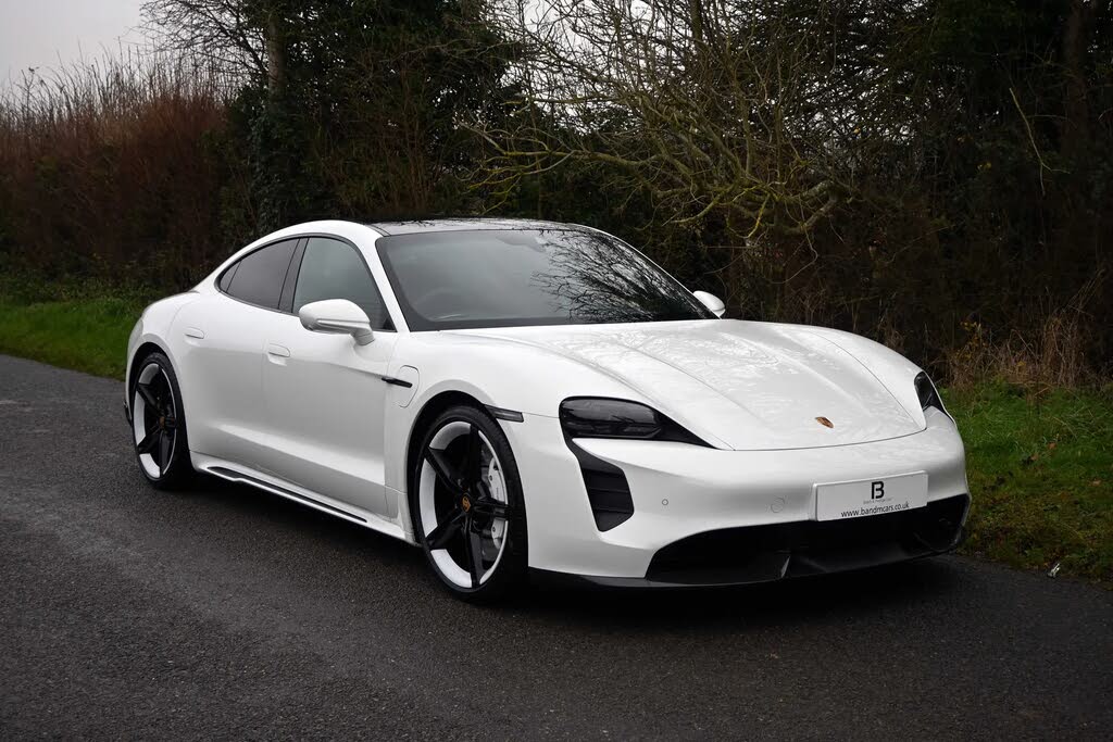 2022 Porsche Taycan E GTS
