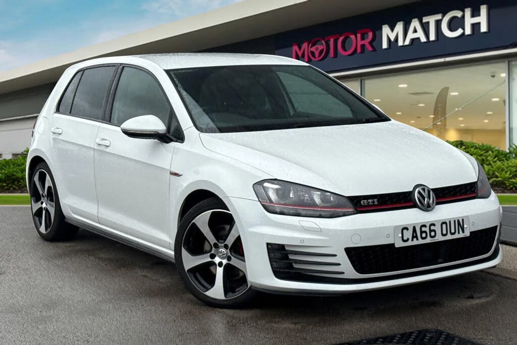 2016 Volkswagen Golf 2.0 TSI GTI (220ps) Hatchback 5d DSG