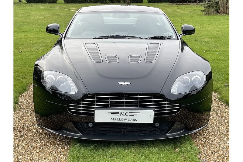 2011 Aston Martin Vantage 5.9