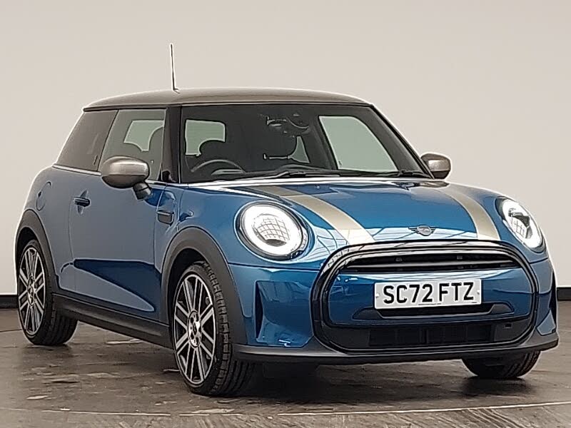 2022 MINI Cooper 1.5 Cooper Exclusive (Premium) Hatchback 3d Auto