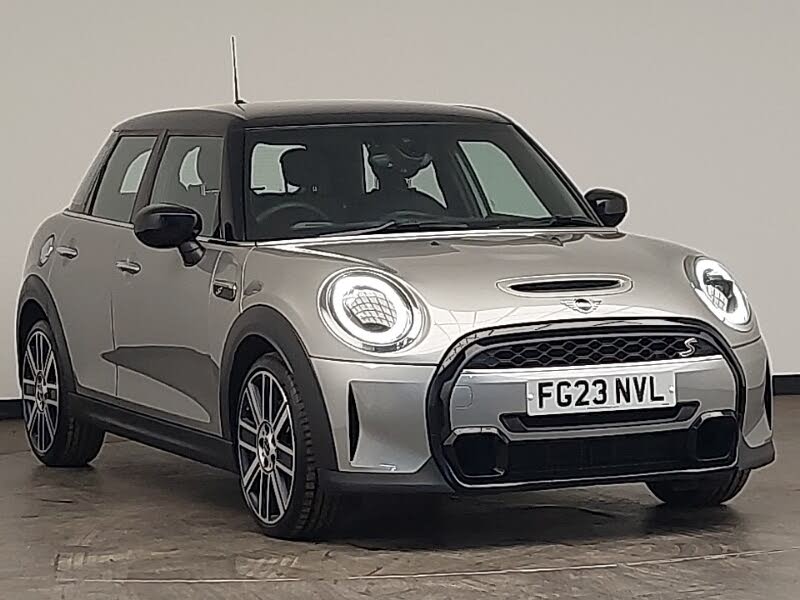 2023 MINI Cooper 2.0 Cooper S Exclusive (Premium Auto) Hatchback 5d Auto