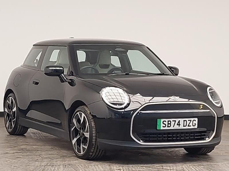 2024 MINI Cooper E Cooper SE Exclusive