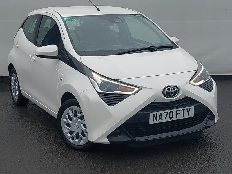 2020 Toyota AYGO 1.0 VVT-i x-play (TSS)