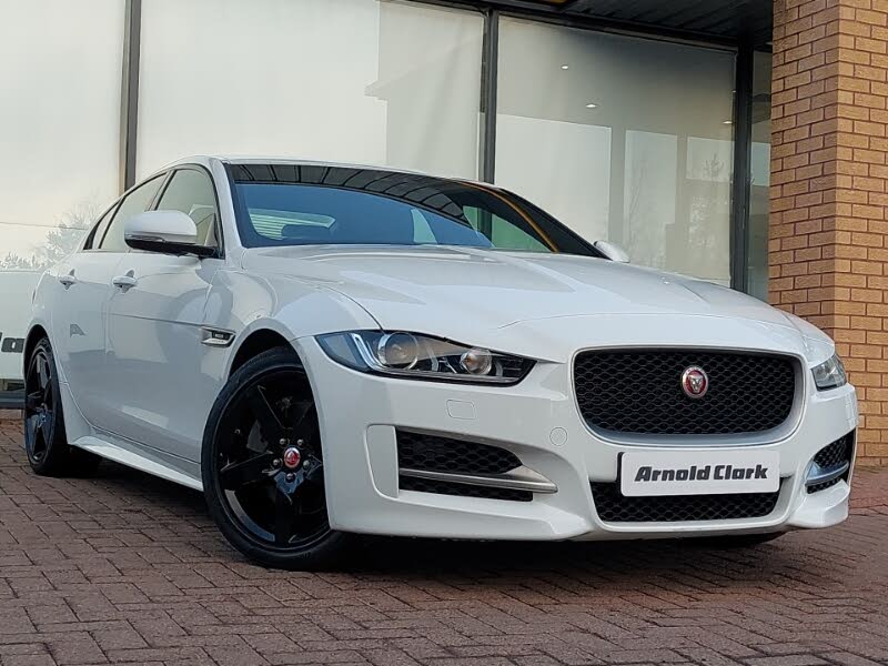 2019 Jaguar XE 2.0i R-Sport (200ps)