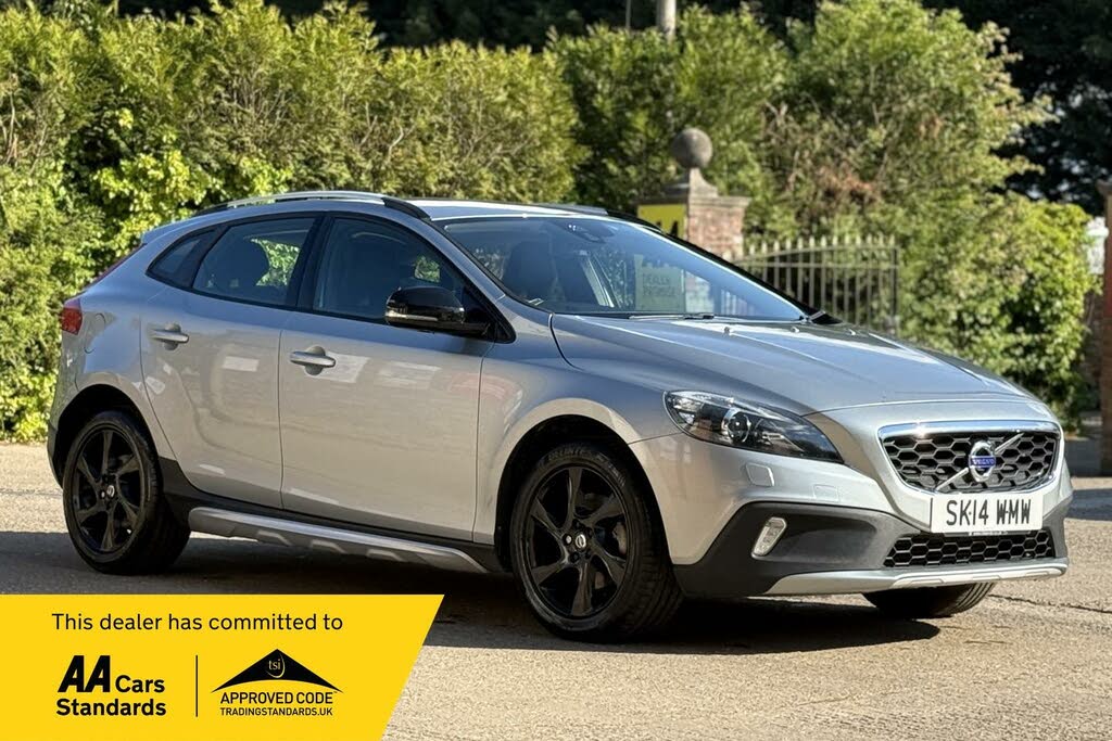 2014 Volvo V40 1.6TD D2 Cross Country Lux