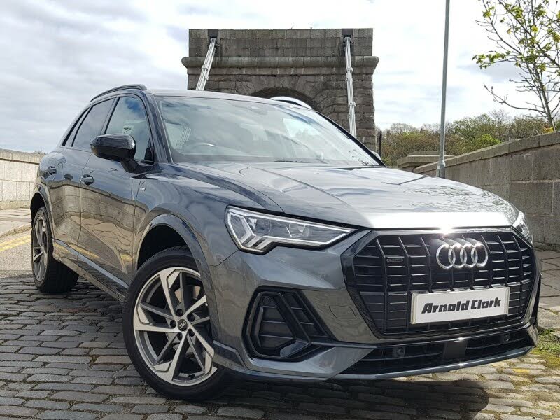 2022 Audi Q3 2.0 40 TFSI Black Edition Station Wagon