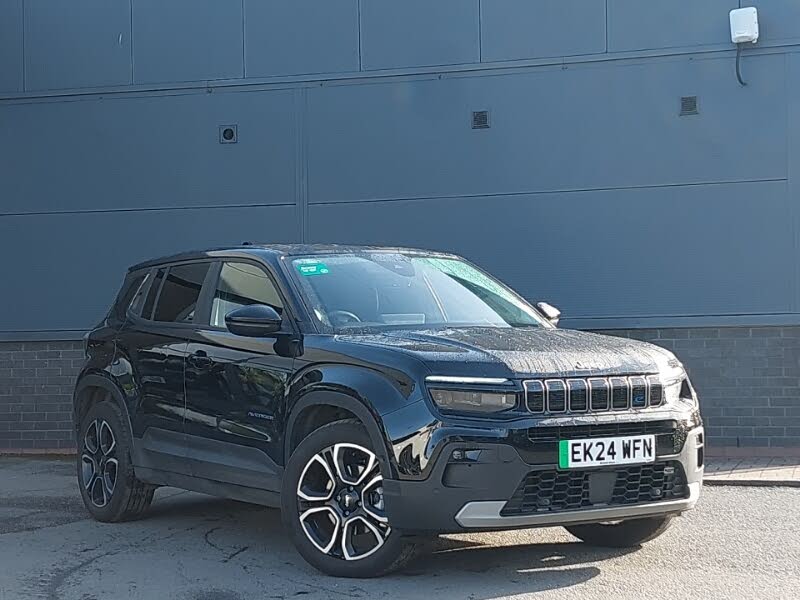 2024 Jeep Avenger E Summit