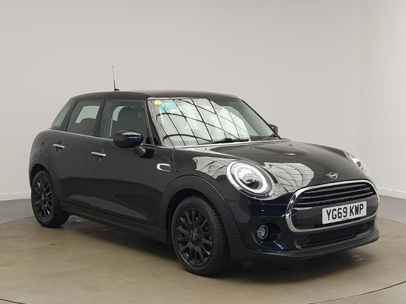 2019 MINI Cooper 1.5 Cooper Classic Hatchback 5d