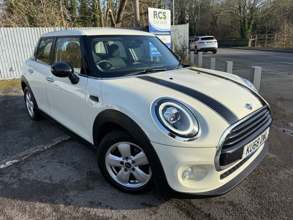 2018 MINI Cooper 1.5 Cooper Series II (s/s) Hatchback 5d Auto