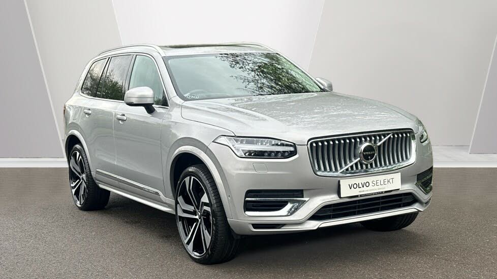 2023 Volvo XC90 2.0 T8 Ultimate (Dark