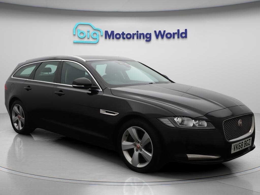 2018 Jaguar XF 2.0i Portfolio (249ps) Sportbrake 5d 1997cc