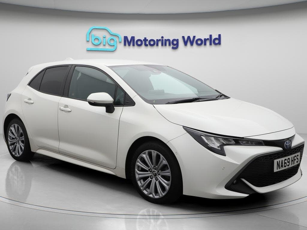 2020 Toyota Corolla 1.8 VVT-i Design (TRK) Hatchback 5d