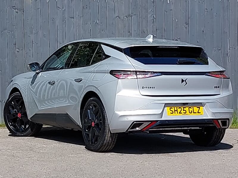 2024 DS DS 4 E-TENSE Performance Line (Nav)