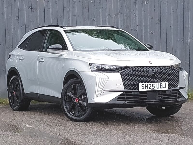 2024 DS DS 7 E-TENSE Performance Line+ (225ps)