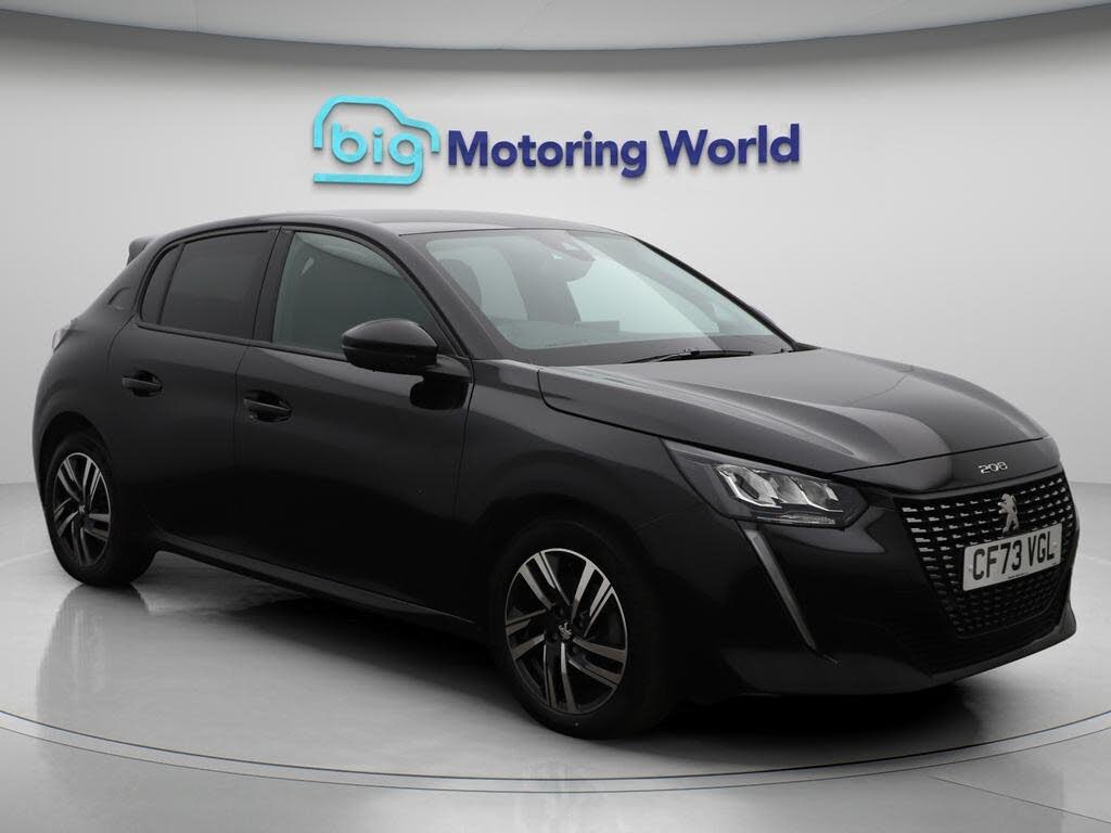 2023 Peugeot 208 1.2 PureTech Allure Premium+ (130ps) EAT8