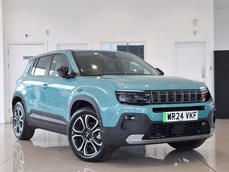 2024 Jeep Avenger E Summit