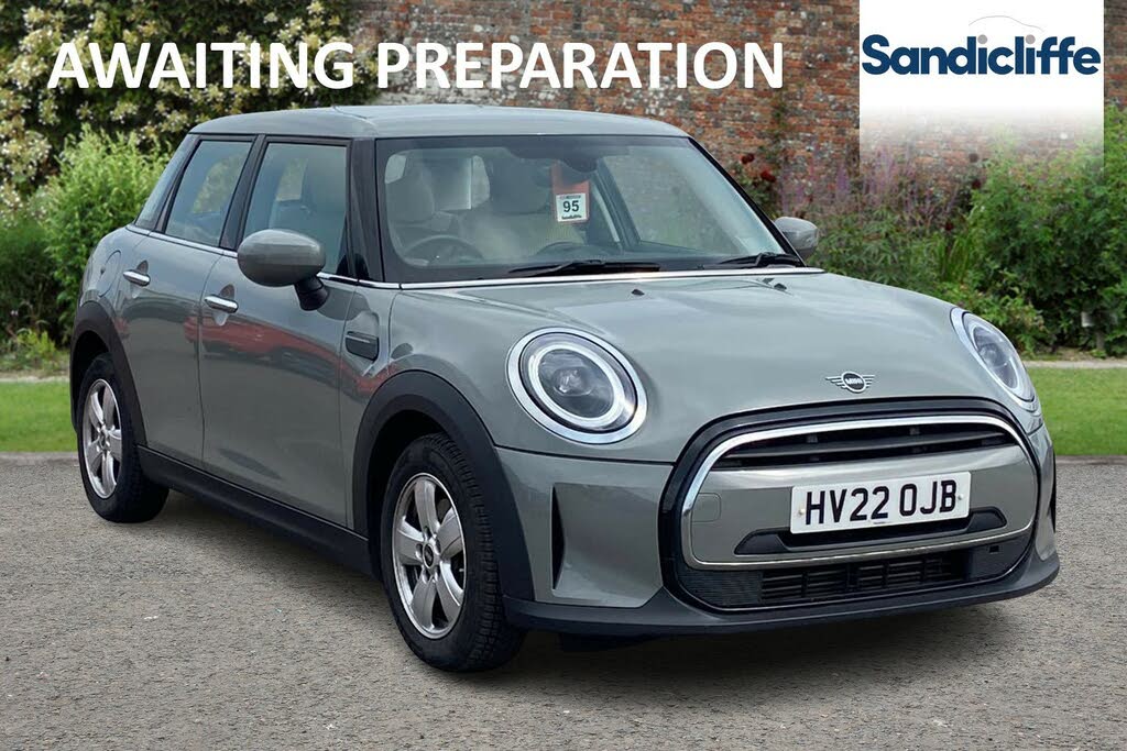2022 MINI Cooper 1.5 Cooper Classic Hatchback 5d Auto