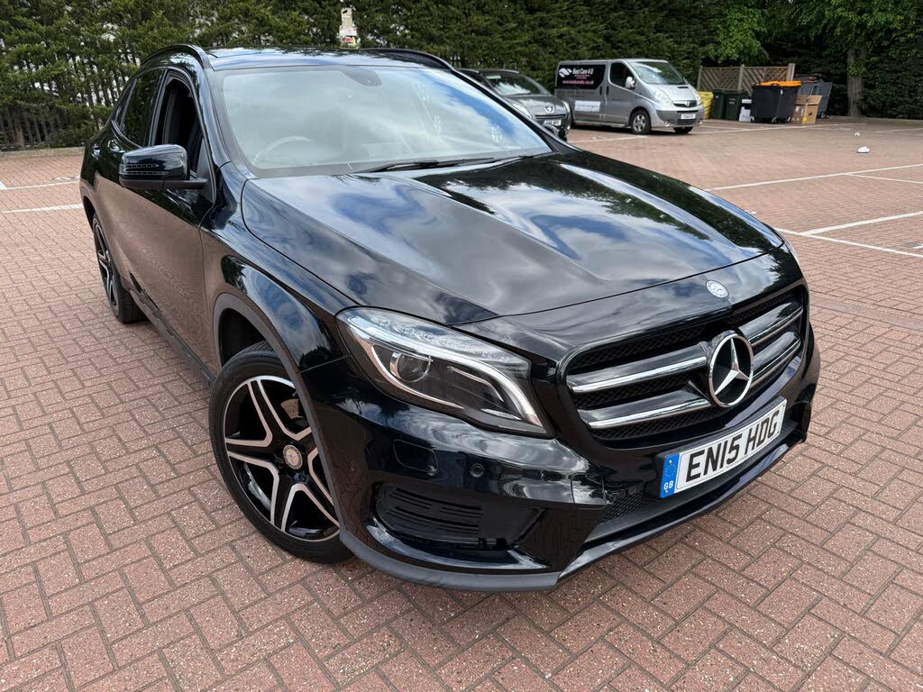2015 Mercedes-Benz GLA-Class 2.1CDI AMG Line (168bhp) (Premium Plus) 4MATIC