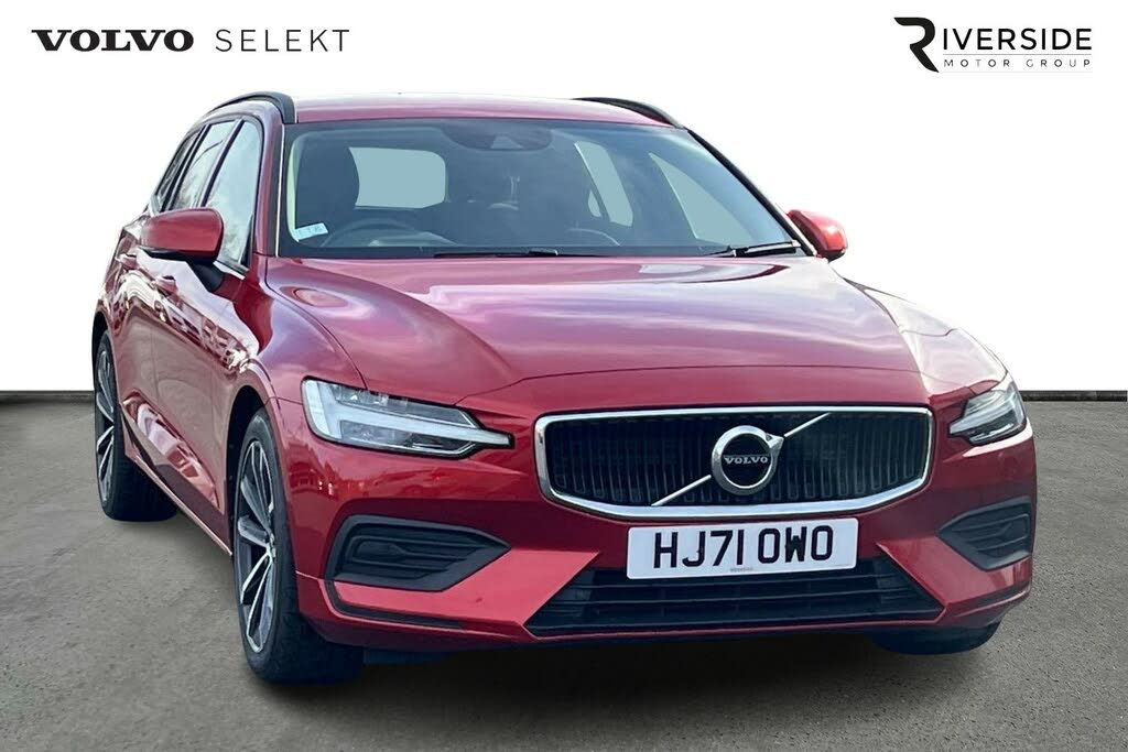 2021 Volvo V60 2.0 B4 Momentum