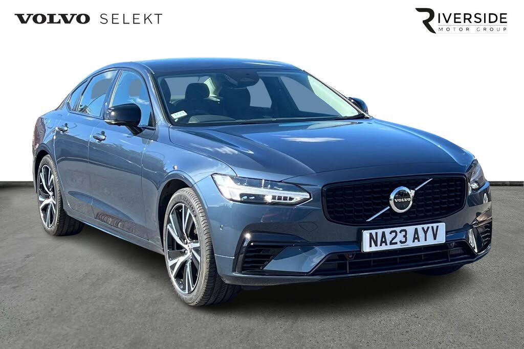 2023 Volvo S90 2.0 T8 Plus (Dark