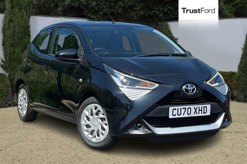 2020 Toyota AYGO 1.0 VVT-i x-play (TSS)