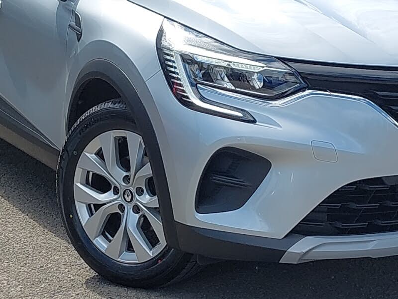 2022 Renault Captur 1.3 TCe Iconic Edition