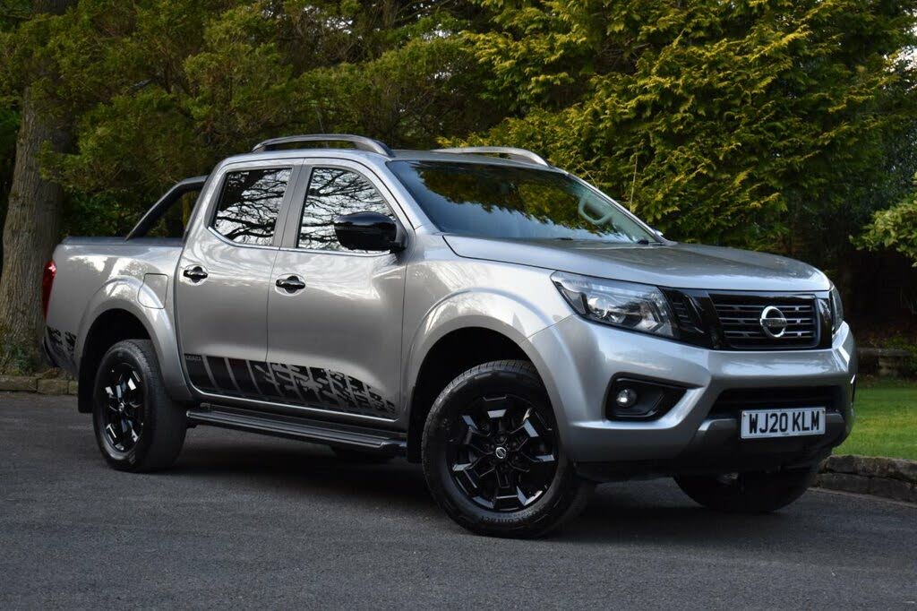 2020 Nissan Navara 2.3dCi TT N-Guard (8 Navi)(Leather)(Sunroof) auto