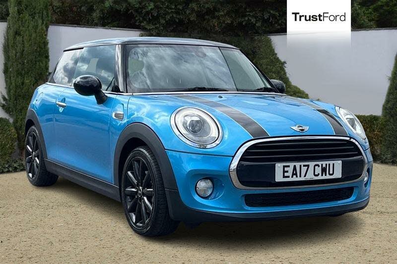 2017 MINI Cooper 1.5TD Cooper D (s/s) Hatchback 3d