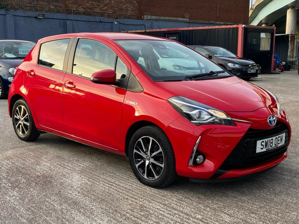 2018 Toyota Yaris 1.5 VVT-i Icon Tech Hybrid