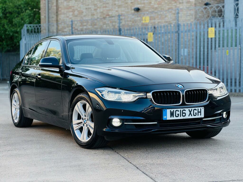 2016 BMW 3 Series 2.0 320i Sport Saloon 4d Auto