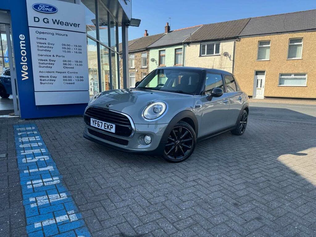 2018 MINI Cooper 1.5 Cooper (s/s) Hatchback 5d