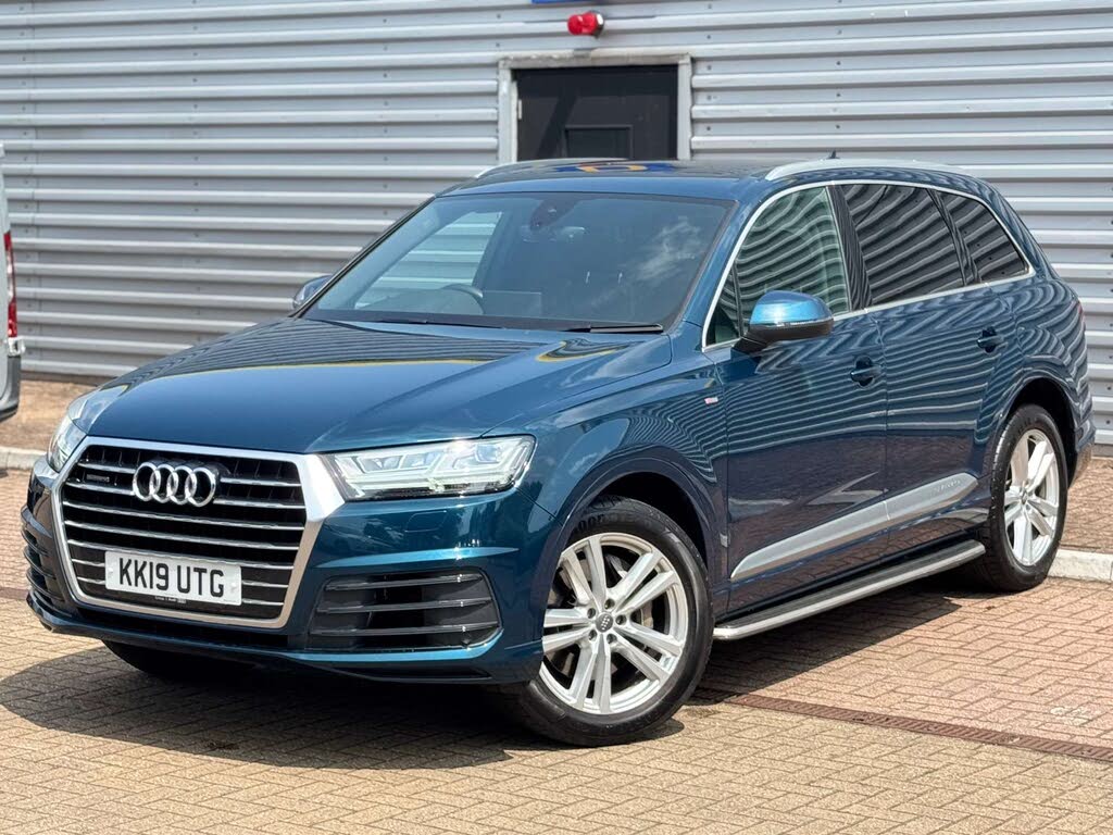 2019 Audi Q7 3.0TDI quattro S Line (218ps)