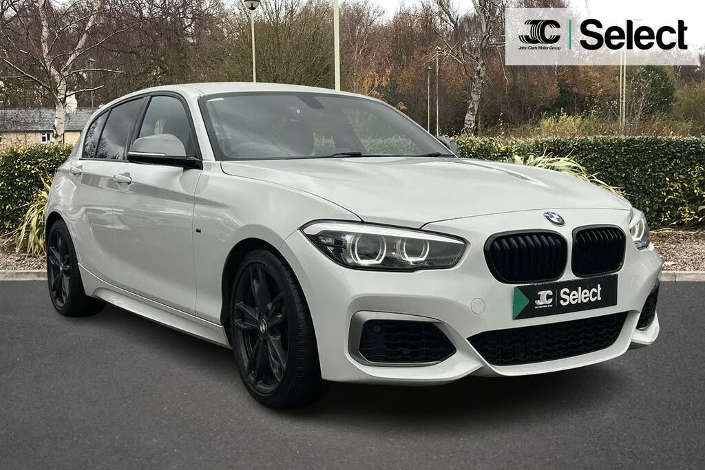 2019 BMW 1 Series 3.0 M140i Shadow Edition 5d