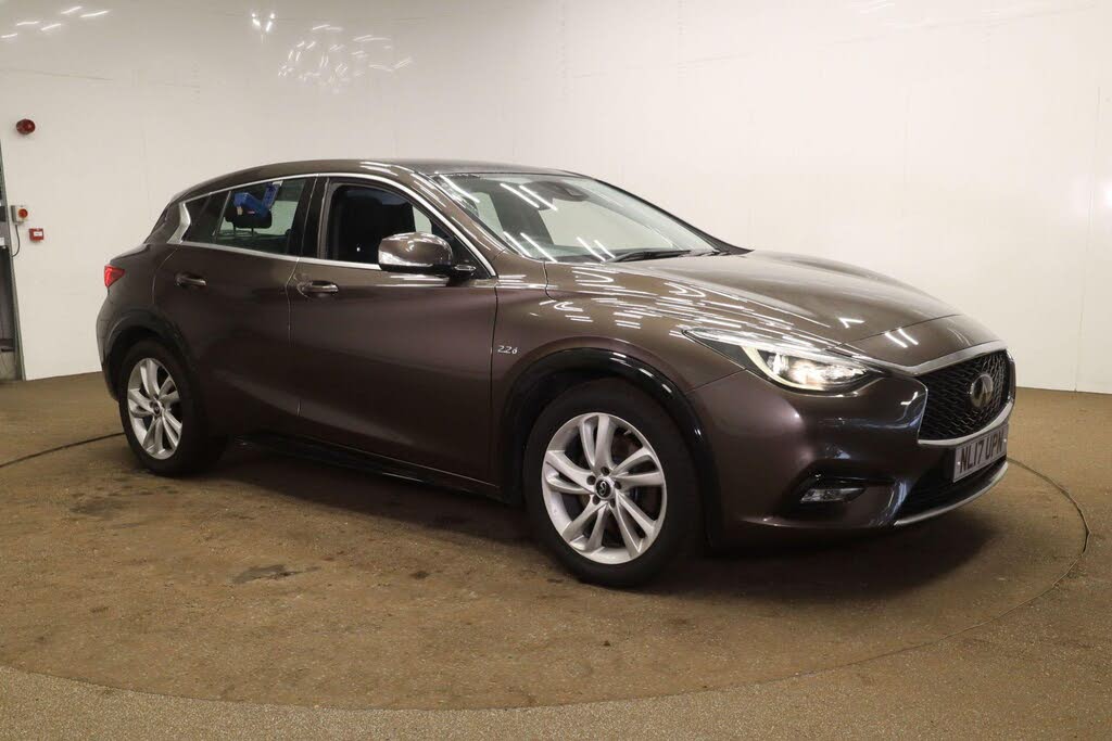 2017 Infiniti Q30 2.2d Premium AWD