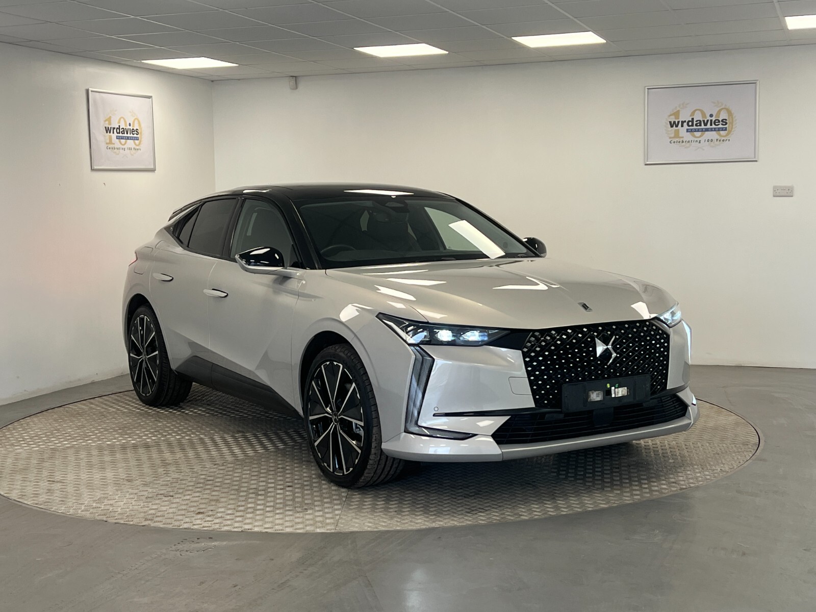 2022 DS DS 4 E-TENSE La Premiere