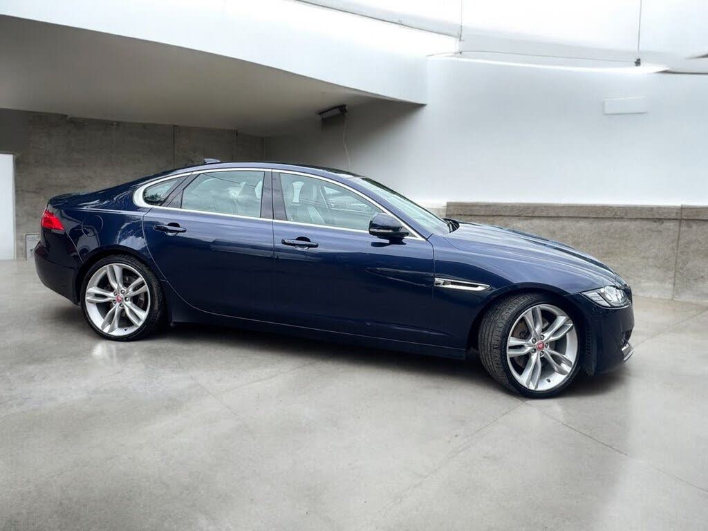 2018 Jaguar XF 3.0TD Portfolio Saloon 4d