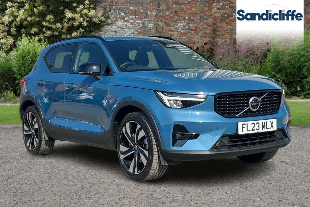 2023 Volvo XC40 2.0 B4 Ultimate