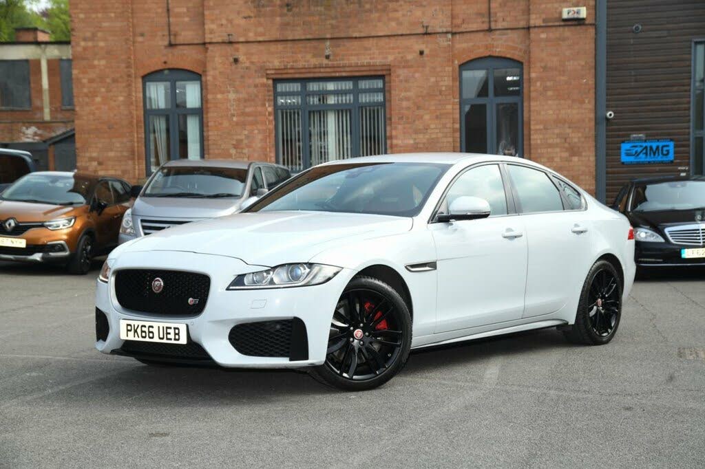 2016 Jaguar XF 3.0TD S
