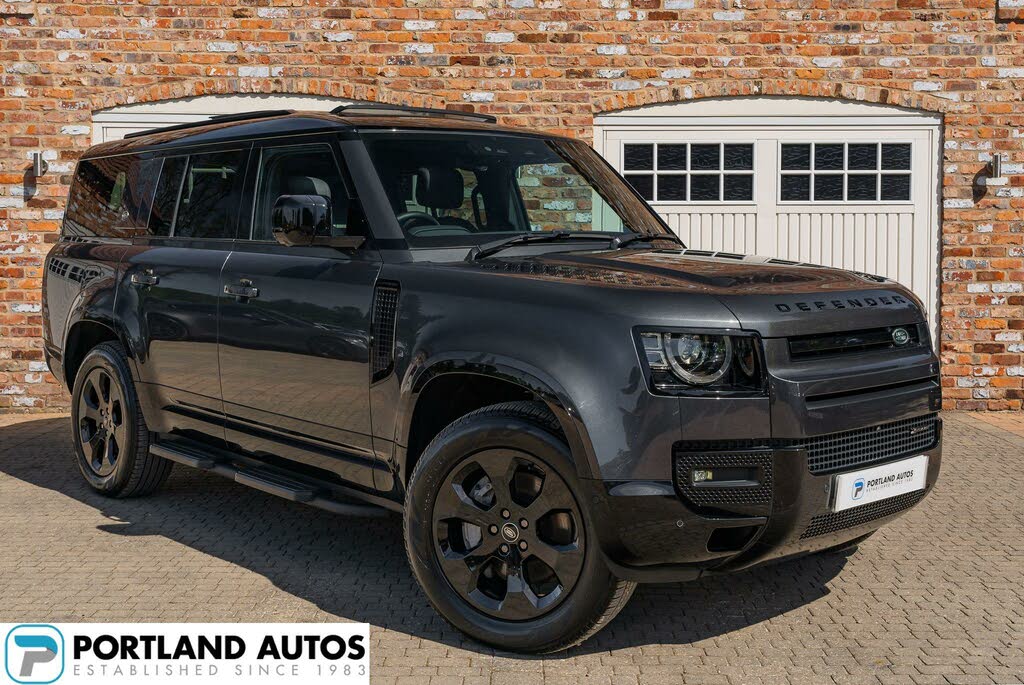2022 Land Rover 130 Defender 3.0 D300 X-Dynamic HSE