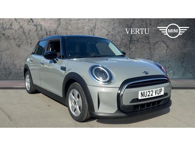 2022 MINI Cooper 1.5 Cooper Classic Hatchback 5d