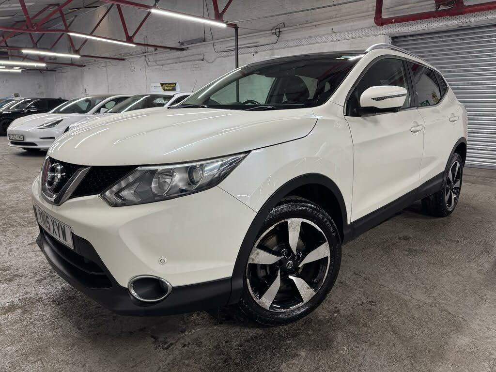 2015 Nissan Qashqai 1.5dCi N-TEC+